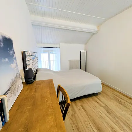 Sous La Tour Apartment Poligny  Exterior photo
