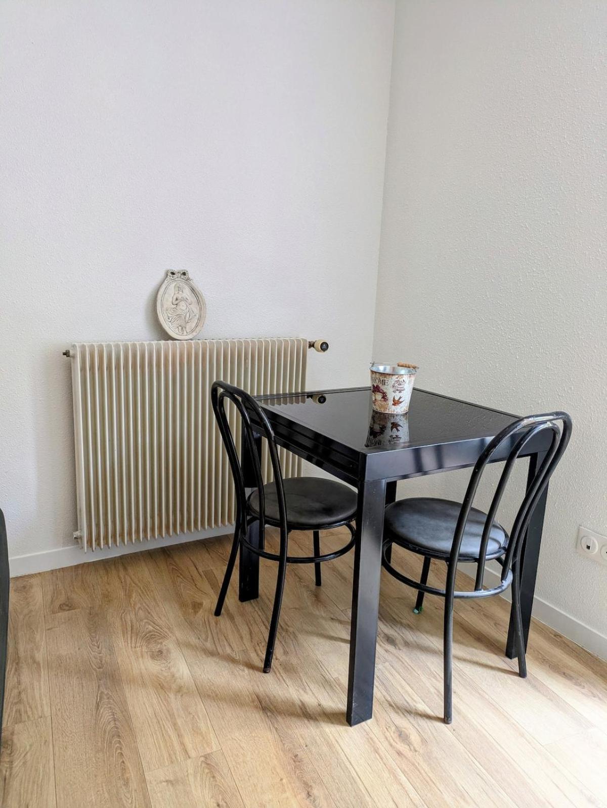 Apartment Sous La Tour Poligny (Jura)